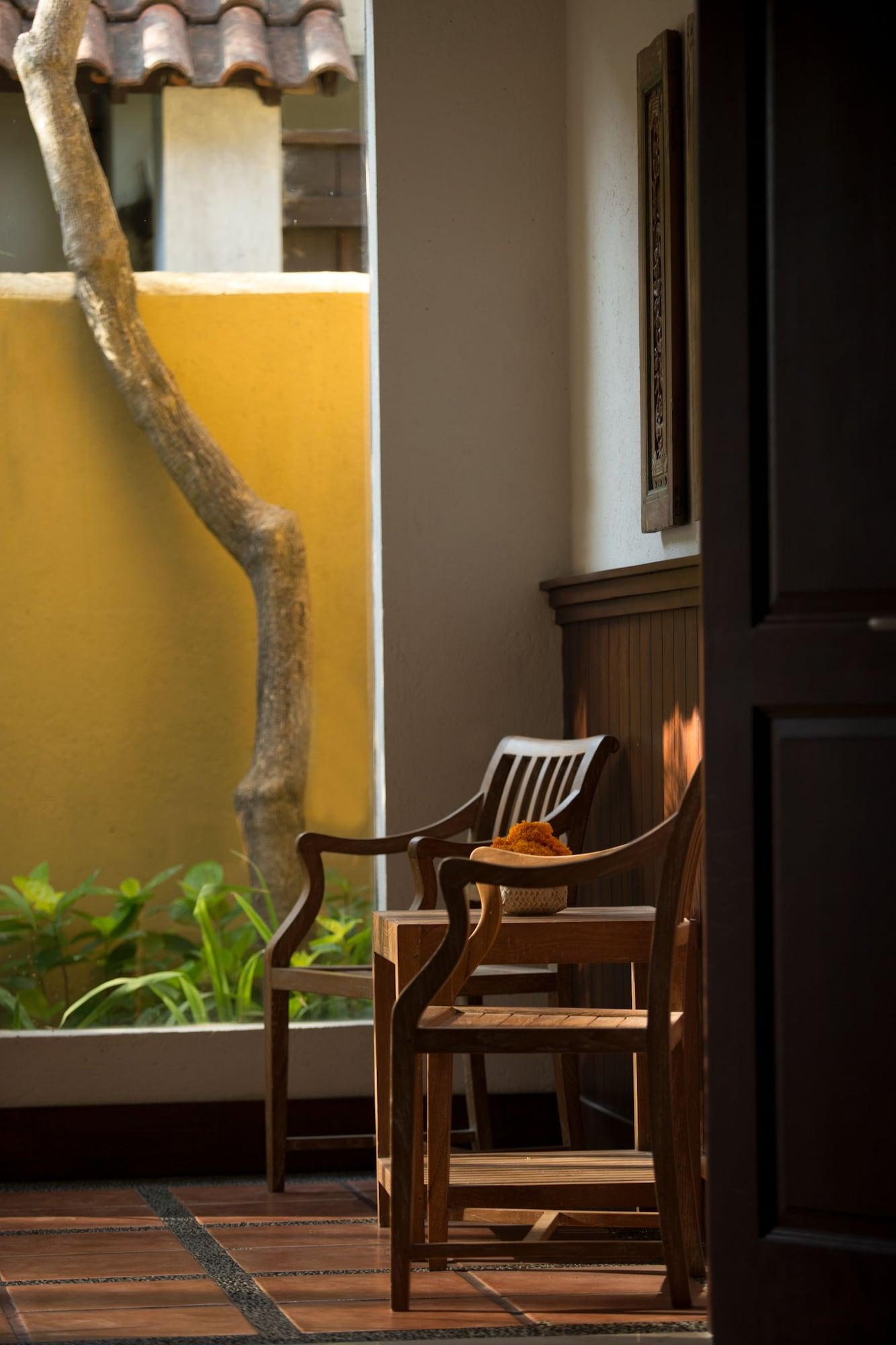 Villa Alaya Dedaun Kuta Legian Exterior foto