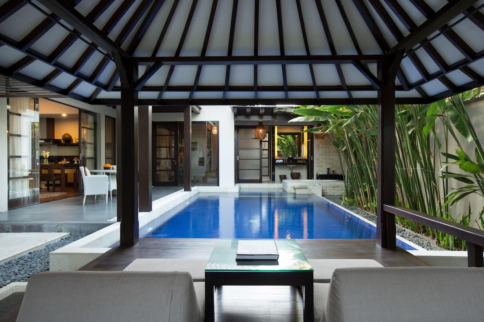 Villa Alaya Dedaun Kuta Legian Exterior foto