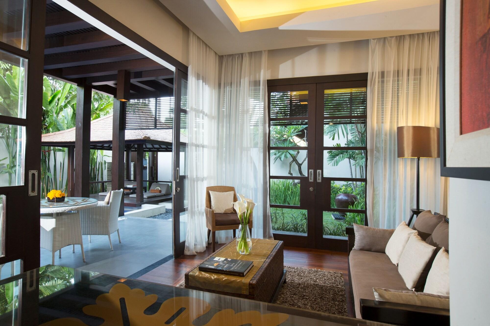 Villa Alaya Dedaun Kuta Legian Exterior foto